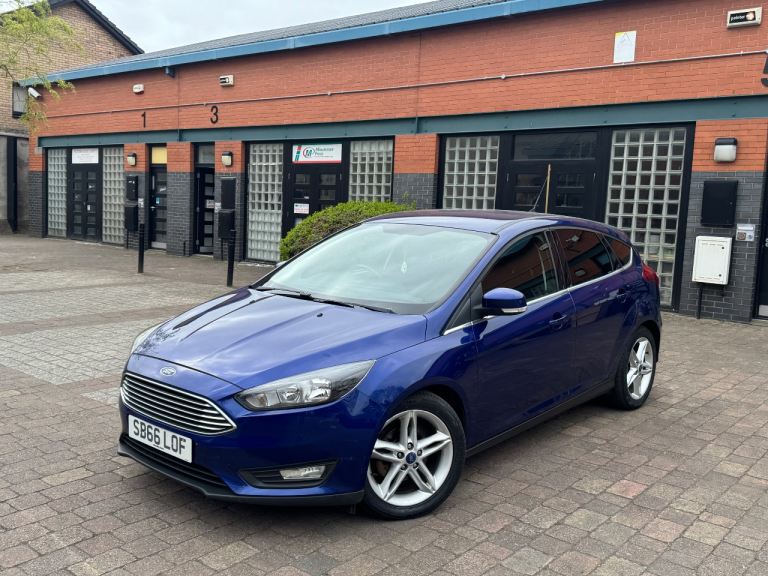 Ford, FOCUS,Ulezz, 2016, Manual, 1499 (cc), 5 doors