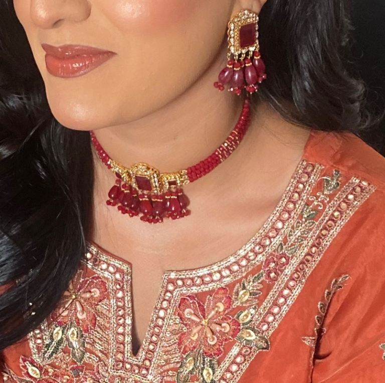 Red wedding jewellery 