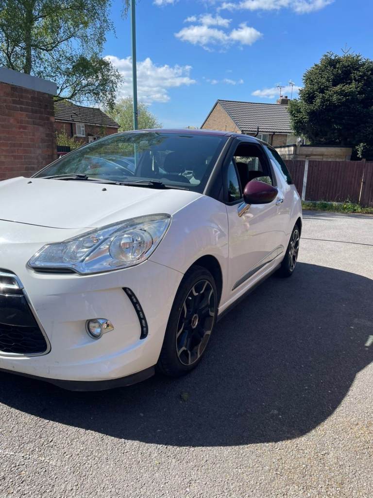 Citroen, DS3, Hatchback, 2011, Manual, 1397 (cc), 3 doors