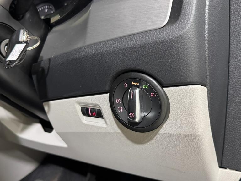 2017 Volkswagen Transporter 2.0 TDI BMT 204 Highline Kombi / Camper Van DSG Crew Van Diesel Autom...