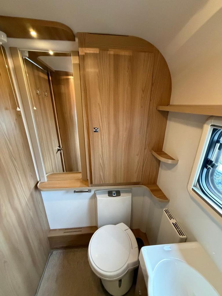 Bailey Unicorn Valencia 4 berth 2017 mover ***NOW SOLD***