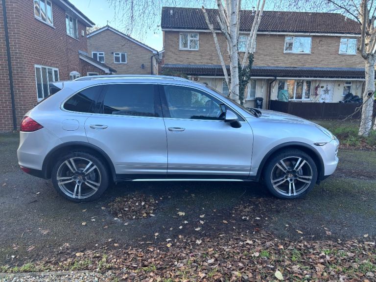Porsche, CAYENNE, Estate, 2013, Semi-Auto, 2967 (cc), 5 doors