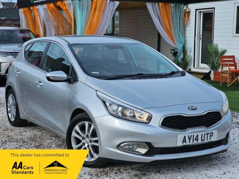 2014 Kia Ceed 1.6 CRDi 2 EcoDynamics 5dr HATCHBACK DIESEL Manual