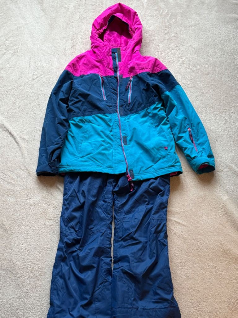 Girls Ski Jacket and Trousers - used for 1 week 