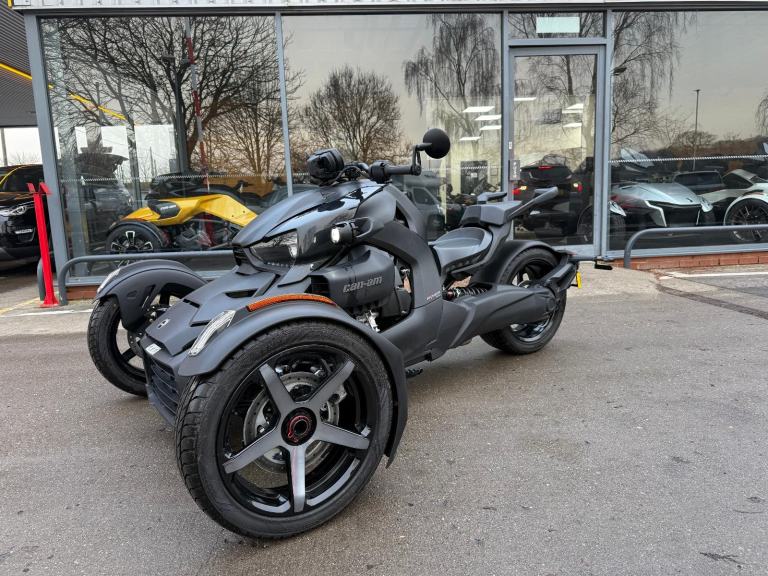 BRAND NEW CAN-AM RYKER 900 ACE SPORT FULLY AUTOMATIC SPYDER TRIKE 2 SEATER MODEL