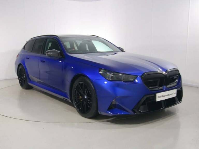 BMW M5 5dr DCT