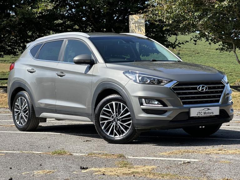 HYUNDAI TUCSON 1.6 CRDi Premium 5dr 2WD Man, diesel, grey + lovely spec 2019
