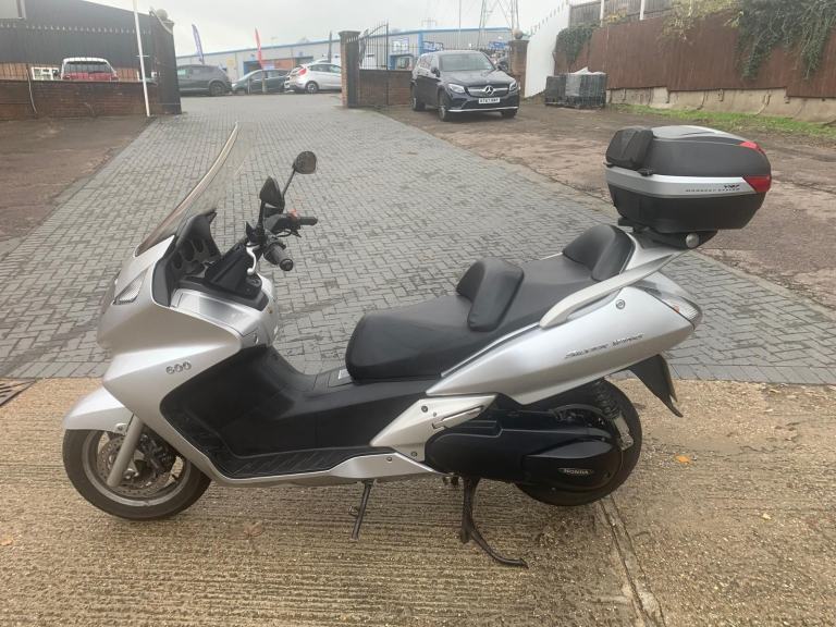 Honda SILVERWING FJS 600