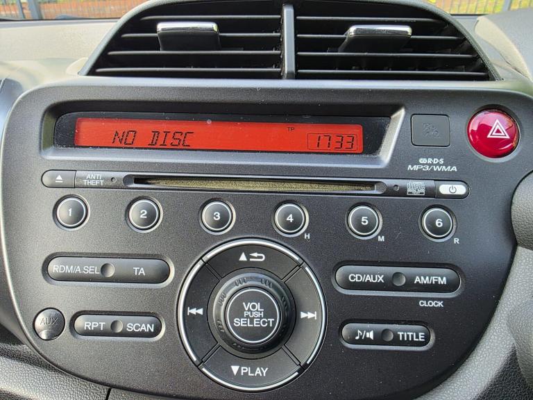 2015 Honda Jazz 1.4 i-VTEC ES Plus 5dr HATCHBACK PETROL Manual