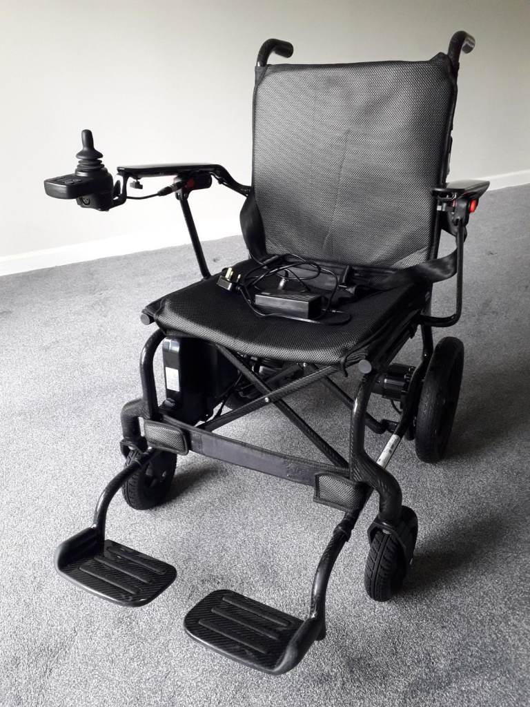 DASH Carbon fibre power wheelchair