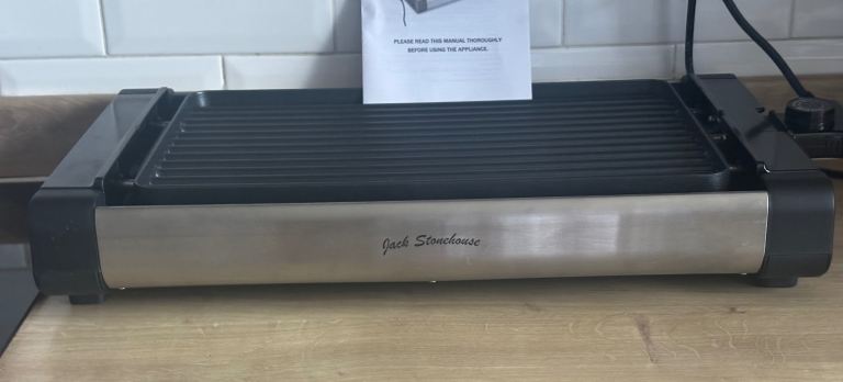 Jack Stonehouse Electric Grill with Reversible Plates EX05010 – As Good As New