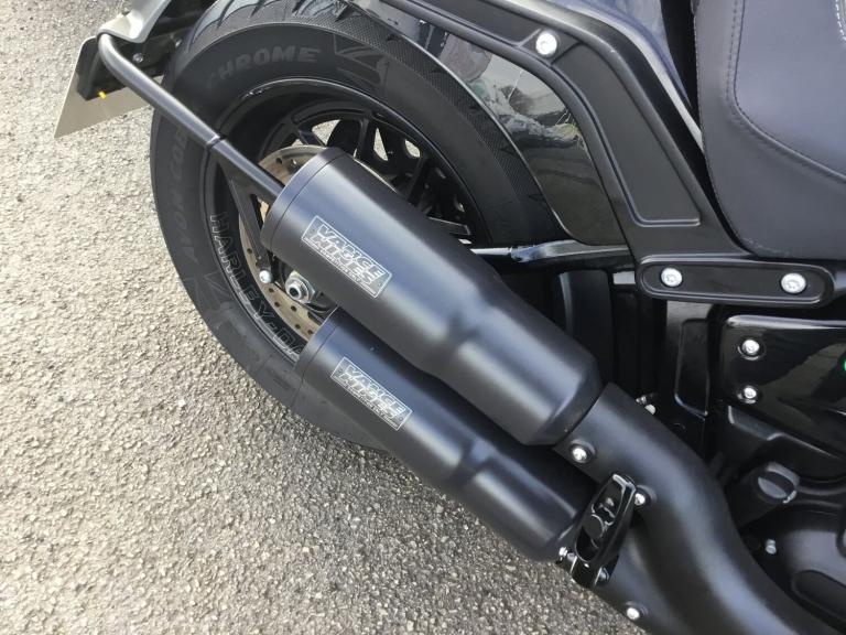 2018 Harley-Davidson FAT BOB 107 Manual