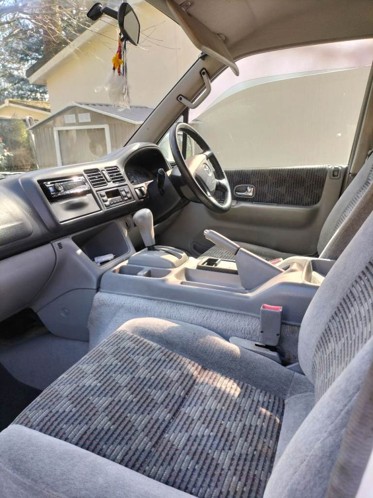 Mazda, 2000, 1990 (cc)