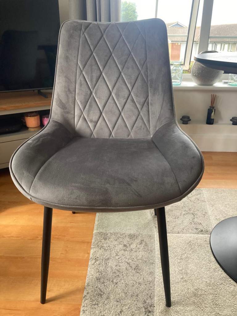 Bistro table and chairs 