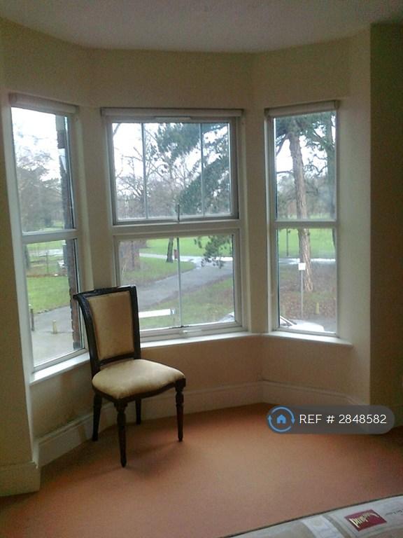 1 bedroom in Sir Alf Ramsey Way, Ipswich, IP1 (#2848582)
