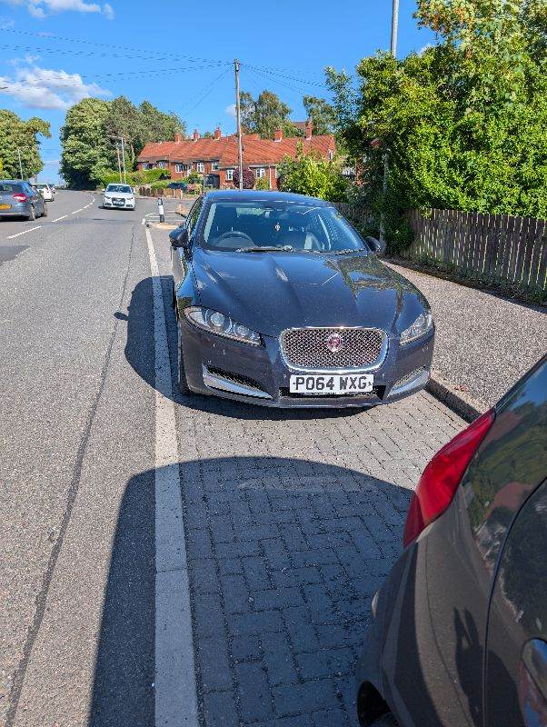 Jaguar, XF, Saloon, 2014, Other, 2993 (cc), 4 doors