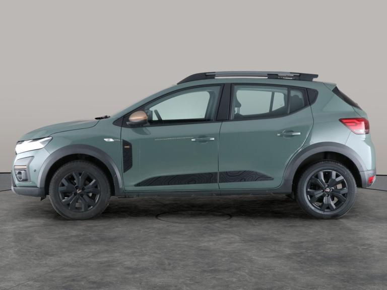2024 Dacia Sandero Stepway 1.0 TCe EXTREME Hatchback 5dr Petrol Manual Euro 6 (s/s) (90 ps) - NAV...