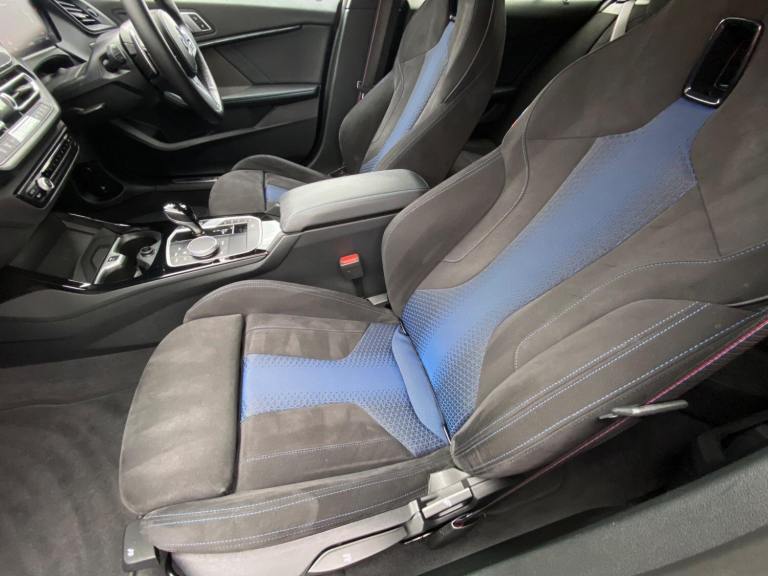 2023 BMW 1 Series 2.0 M135i Auto xDrive Euro 6 (s/s) 5dr HATCHBACK Petrol Automatic