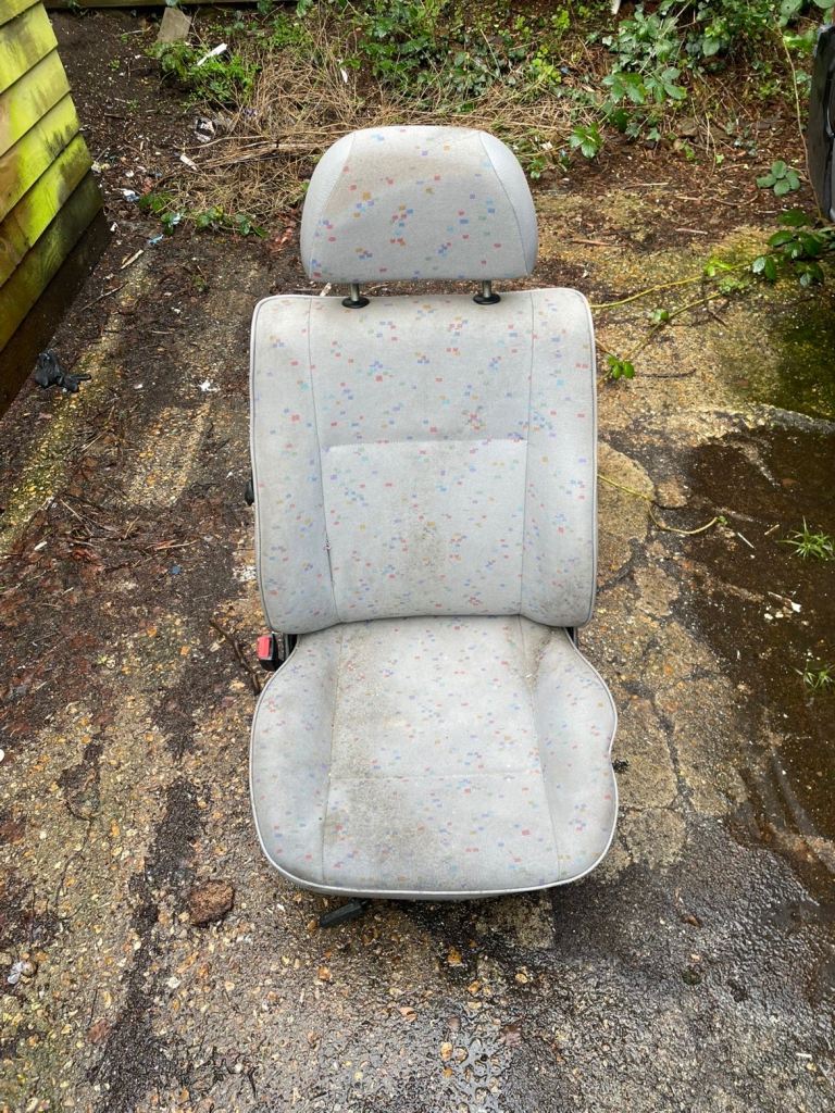 Vw caddy seats 