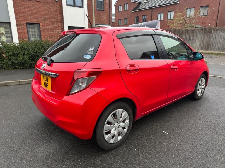 TOYOYA YARIS 1.3 L PETROL 5 DOOR HATCHBACK