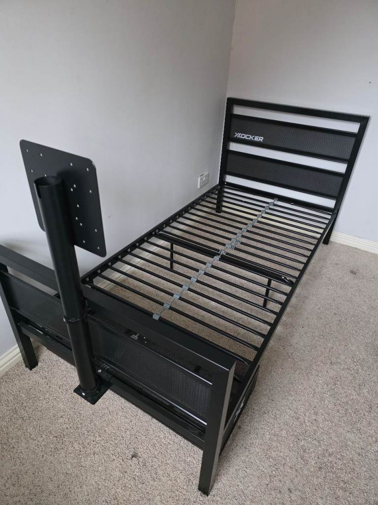 Gaming bed 