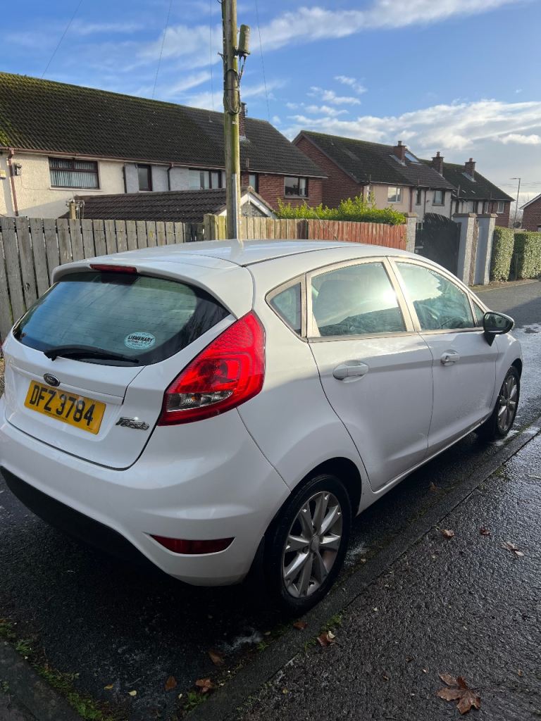 Ford, FIESTA, Hatchback, 2010, Manual, 1242 (cc), 5 doors