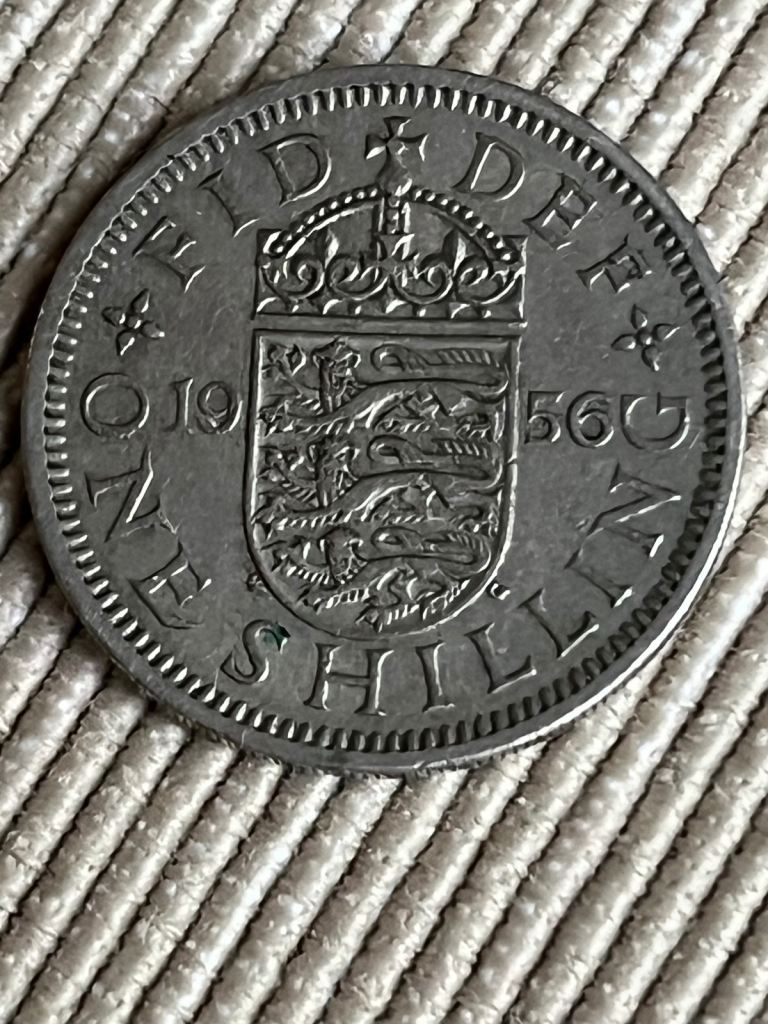 1956 Great Britain One Shilling Coin – Queen Elizabeth II – English Shield