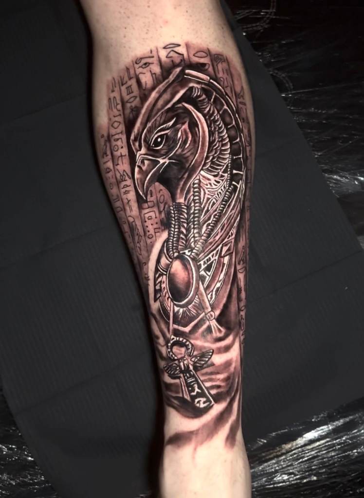 MOBILE TATTOO ARTIST