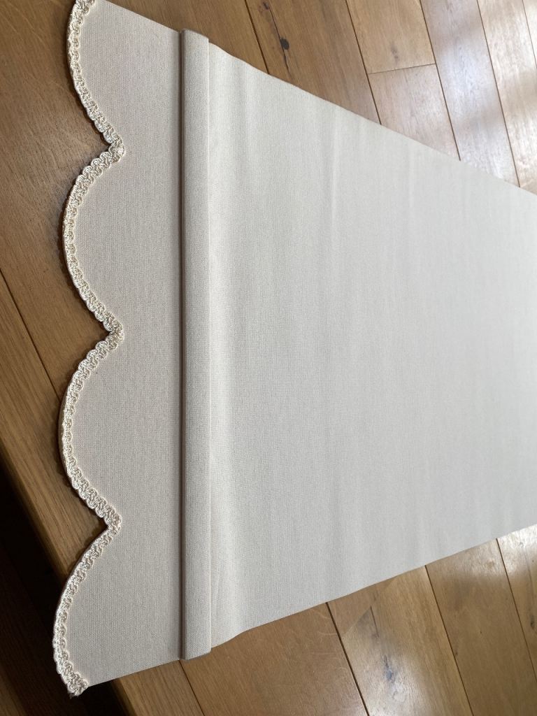 CREAM COLOURED BLIND. VGC. W64 cm Drop 220 cm