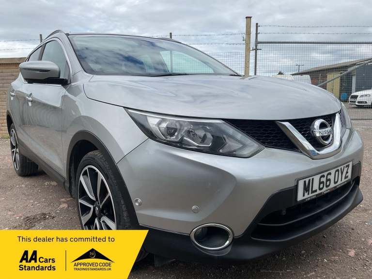 2016 Nissan Qashqai 1.5 dCi Tekna 2WD Euro 6 (s/s) 5dr HATCHBACK Diesel Manual