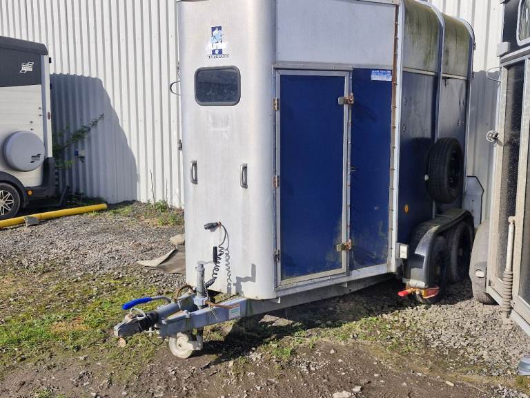 Ifor williams horse trailer 