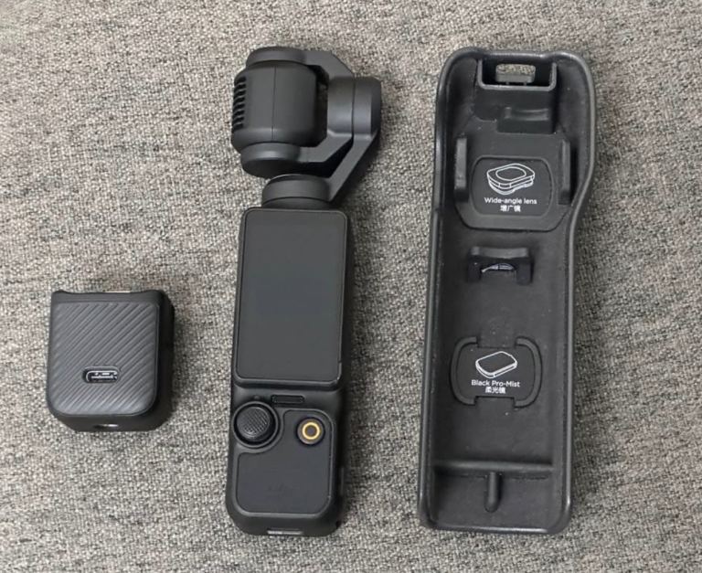 DJI Osmo Pocket 3 Camera with Handle & Accessories