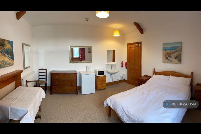 Studio flat in Whitecross Road, Hereford, HR4 (#2980519)