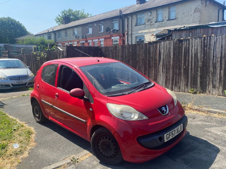 Peugeot, 107, Hatchback, 2007, Manual, 998 (cc), 5 doors