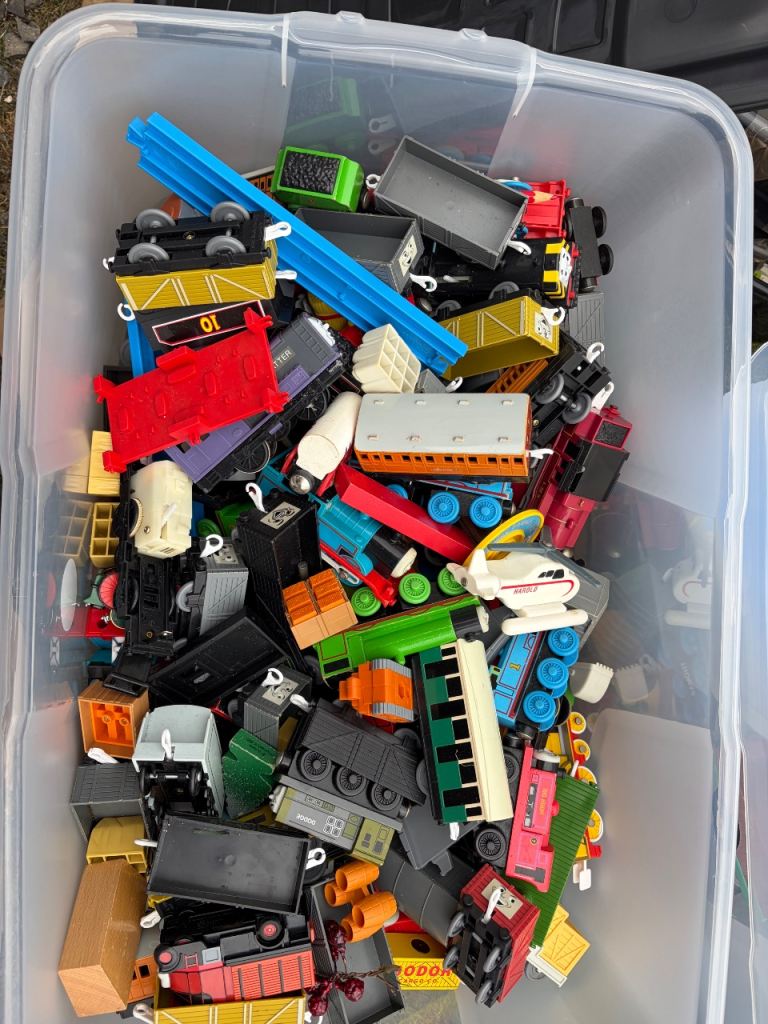 Large Thomas & Friends Train Set Bundle with Tracks and Engines