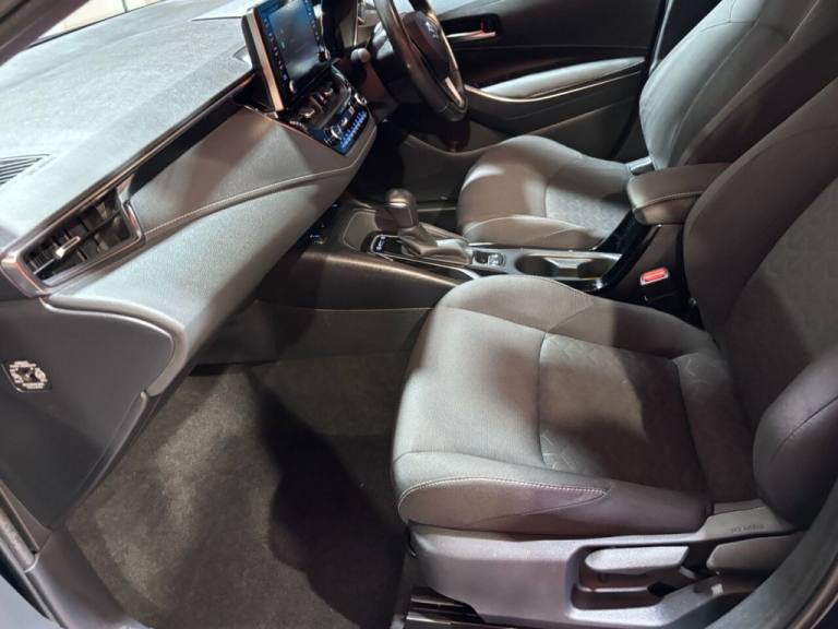 2021 71 SUZUKI SWACE 1.8H SZ5 ESTATE 5DR PETROL HYBRID CVT EURO 6 (S/S) (122 PS)