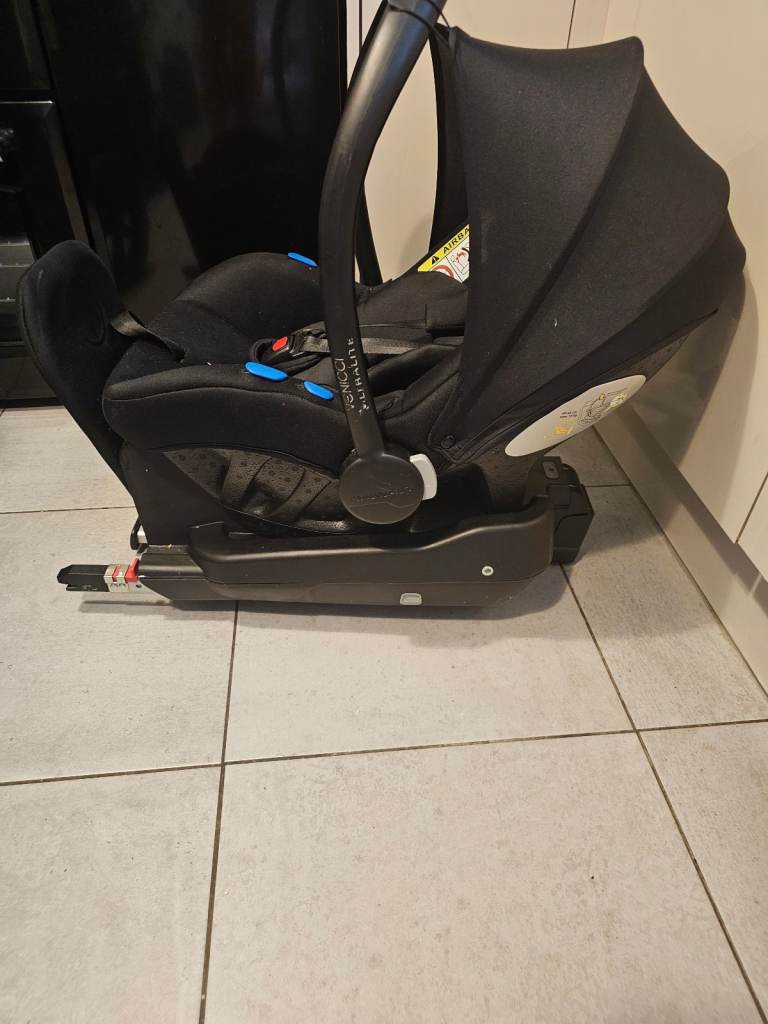 Venicci tinum upline 2.0 bundle with isofix 