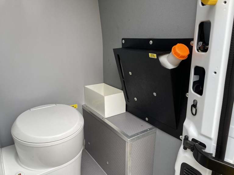 2021 Renault Master ZE 56KW FWD 3T1 L2 H2 ED MESS CREW CAB Unlisted Electric PANEL VAN Electric M...