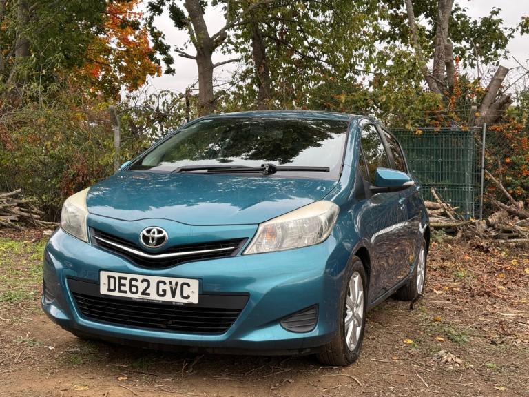 2012 Toyota Yaris 1.33 VVT-i TR 5dr HATCHBACK Petrol Manual