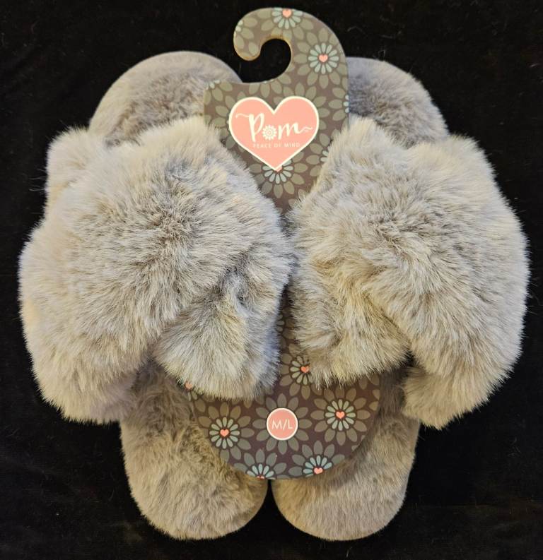 Ladies POM Grey Fluffy Slippers Size M/L - NEW