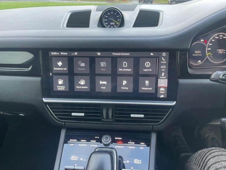 2019 Porsche Cayenne E-Hybrid 5dr Tiptronic S COUPE PETROL/ELECTRIC Automatic