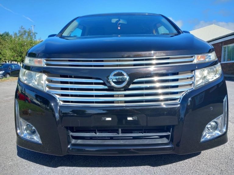 2024 Nissan Elgrand 2.5 Auto 4X4 Option SPECIAL SALE PRICE MPV PETROL Automatic