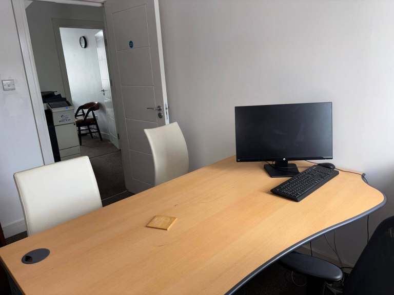 Professional Office Space Near Heathrow | Excellent Location | Ready to Move In – All Bills Included