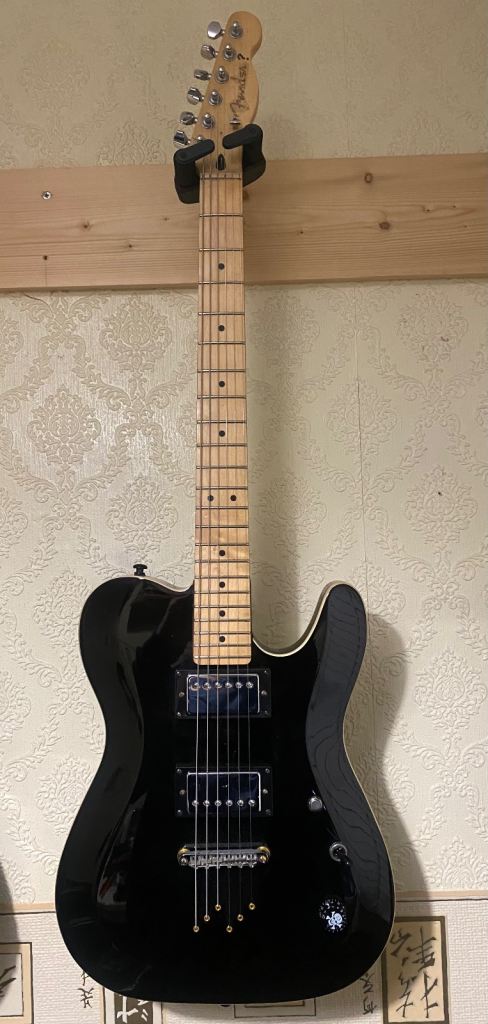 Electric Guitars and Peavey Valve Amplifier* Bargain **