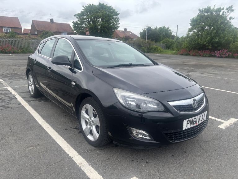 Vauxhall, ASTRA, Hatchback, 2011, Manual, 1364 (cc), 5 doors