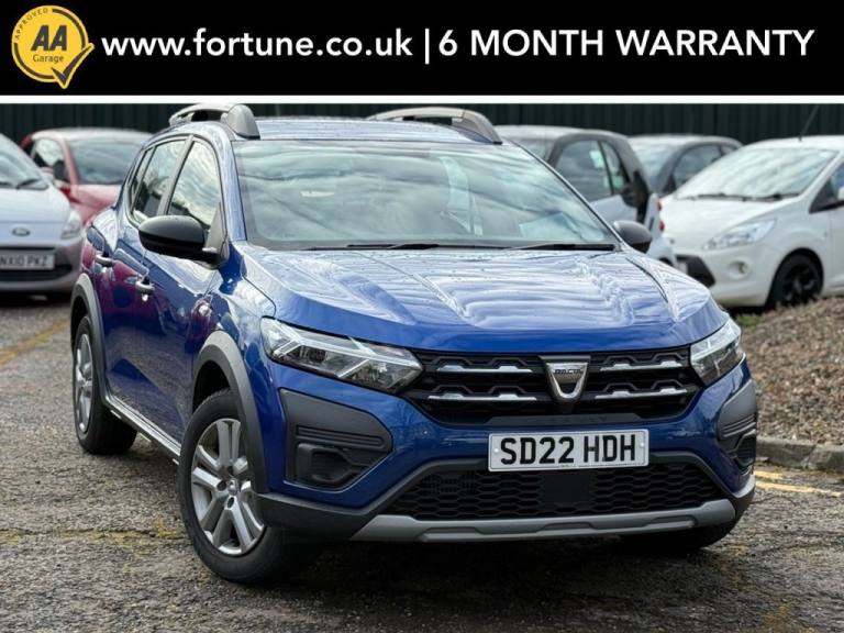 2022 Dacia Sandero Stepway 1.0 TCe Essential Hatchback 5dr Petrol Manual Euro 6 (s/s) (90 ps) Hat...