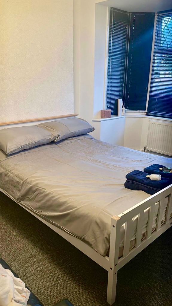 Rent Double Room - Great Cambridge Road EN1 