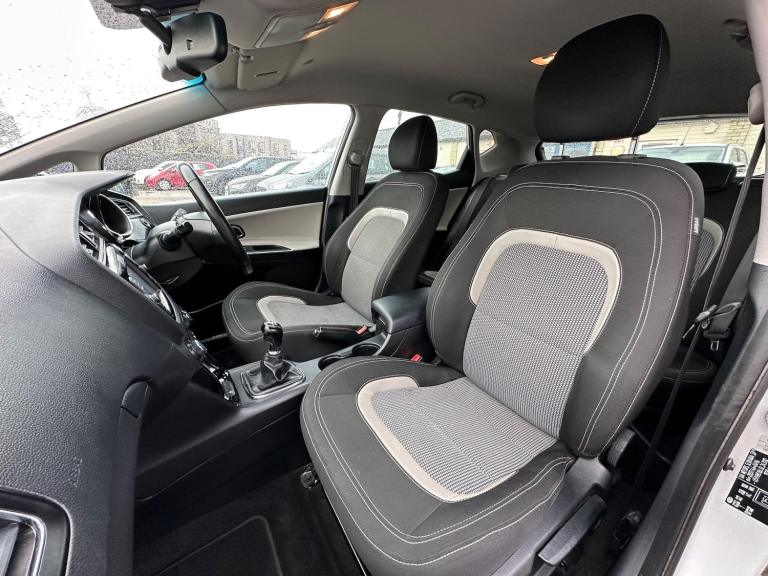 2016 Kia Ceed 1.6 CRDi ISG 3 5dr HATCHBACK DIESEL Manual