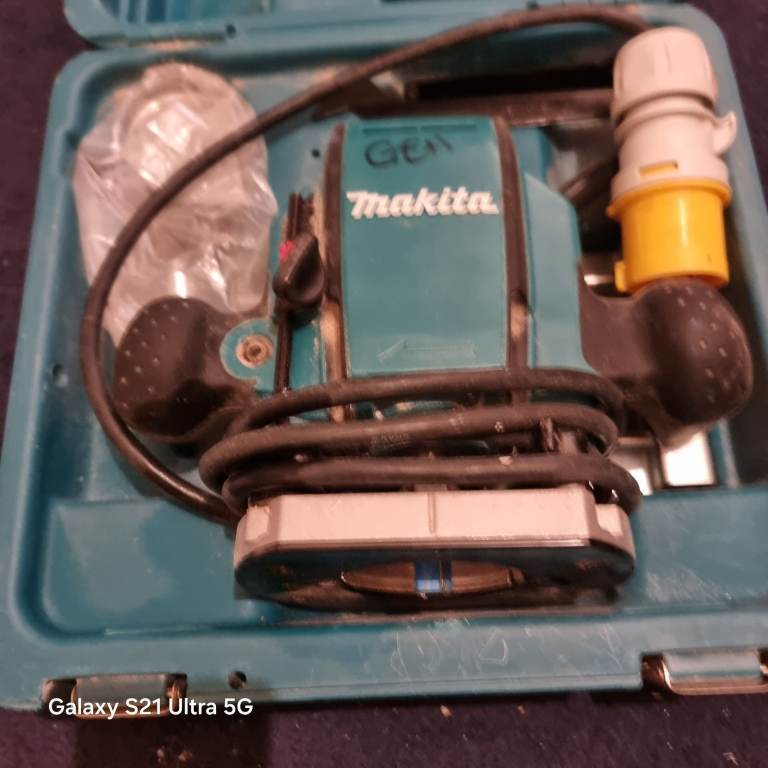 Makita 110v router