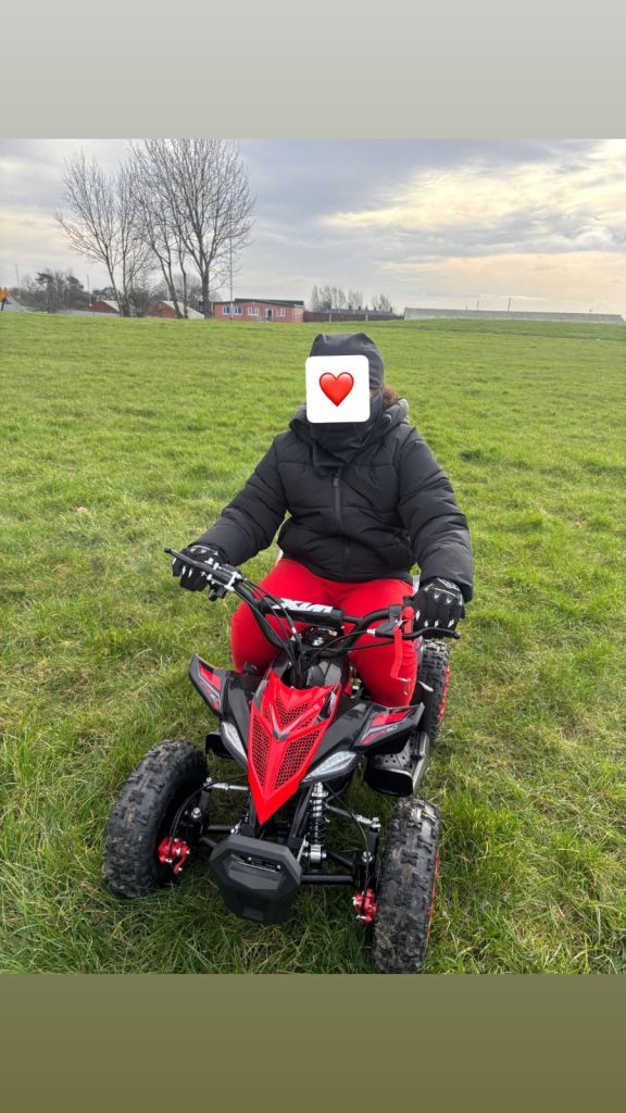Kids petrol quad 
